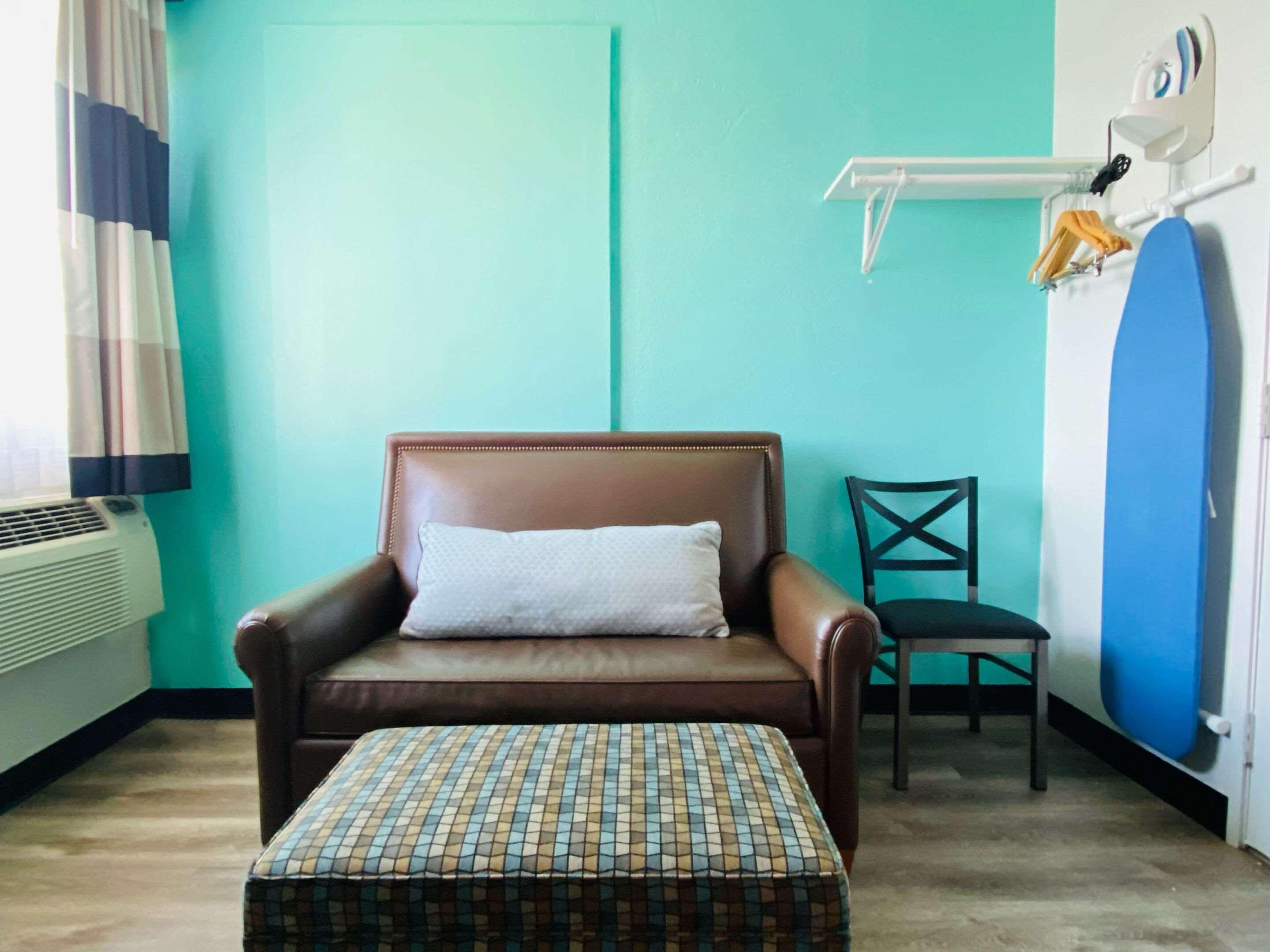 Rodeway Inn Old Town Скотсдейл Екстериор снимка