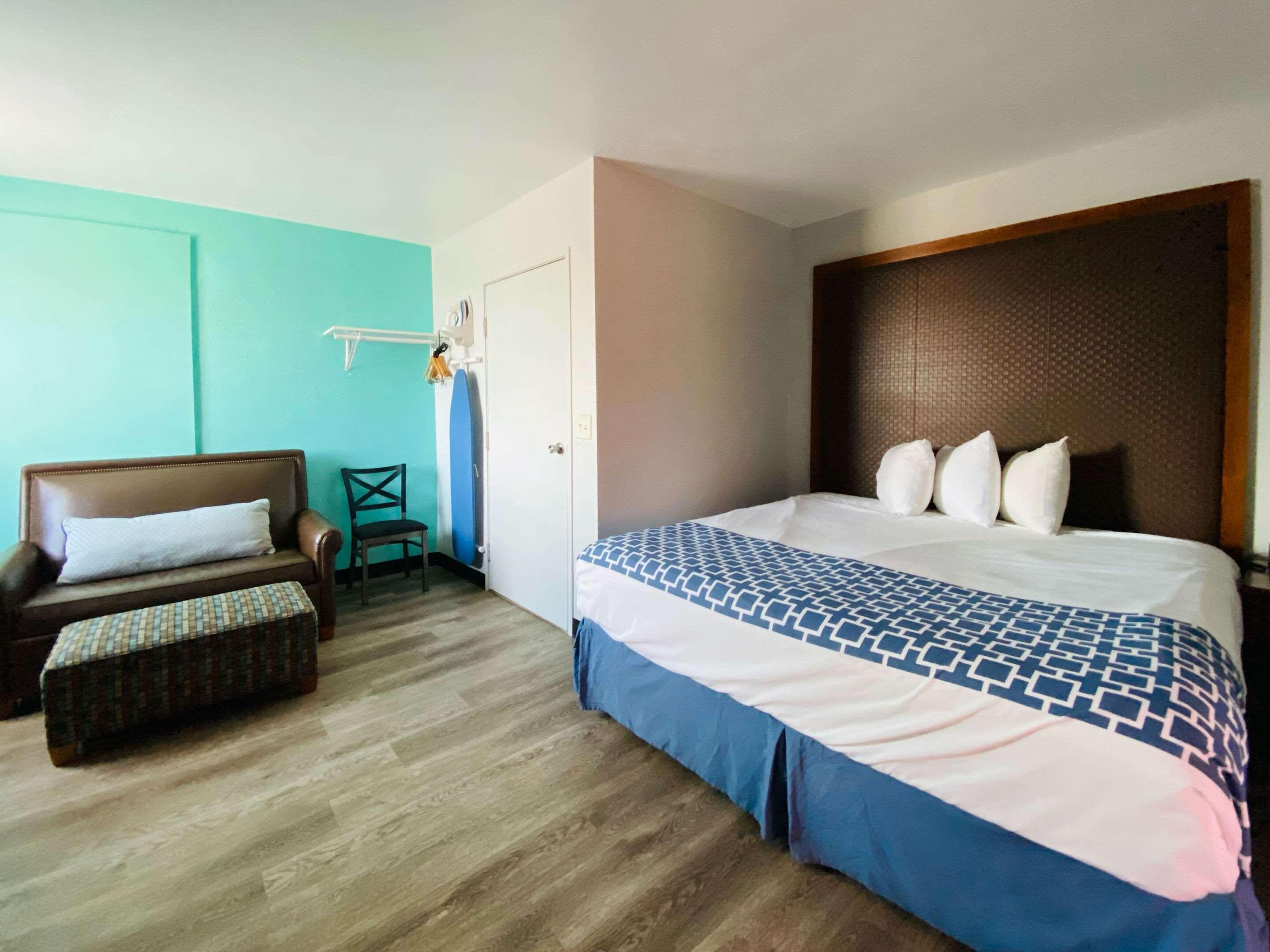 Rodeway Inn Old Town Скотсдейл Екстериор снимка