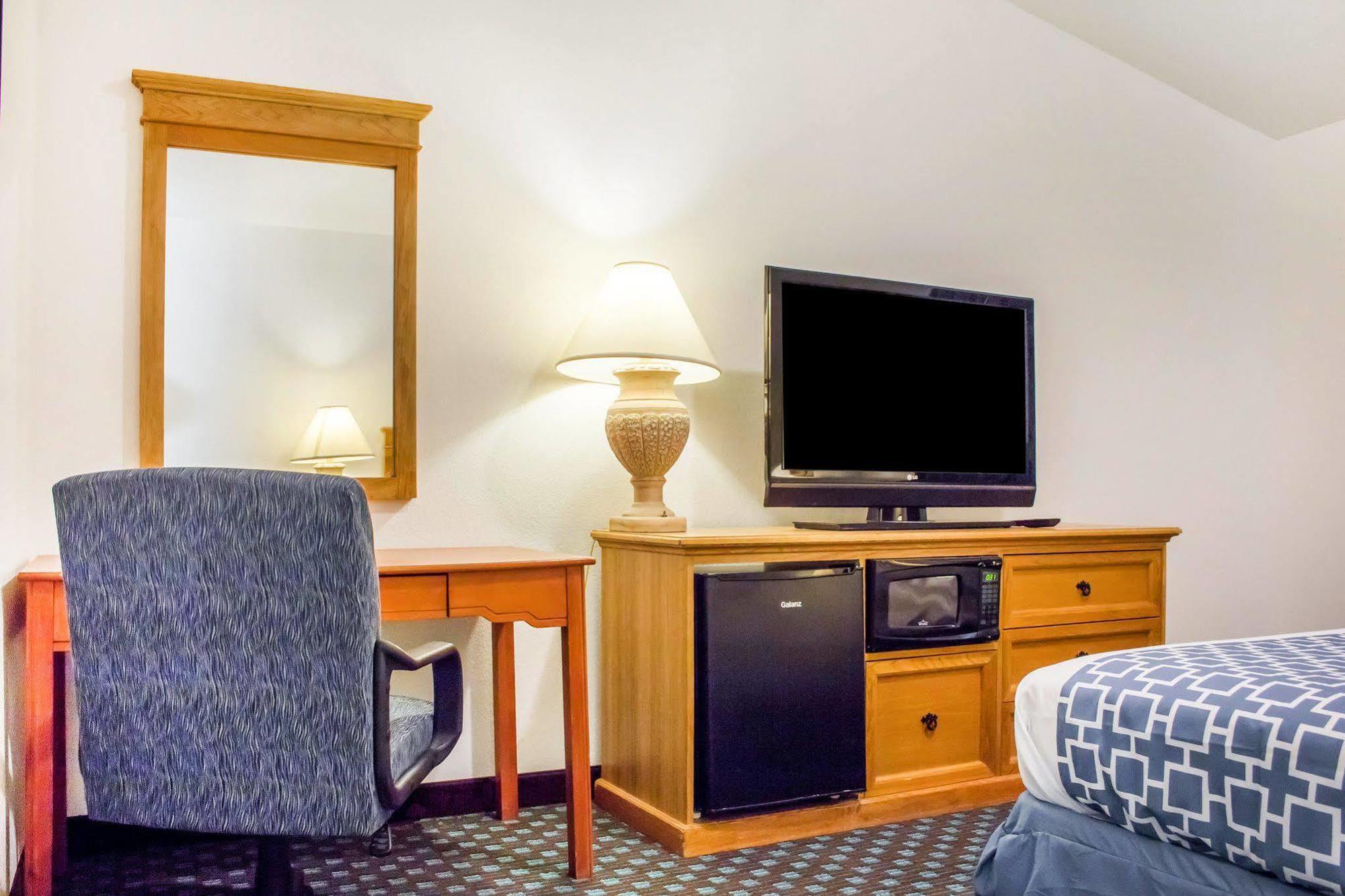 Rodeway Inn Old Town Скотсдейл Екстериор снимка