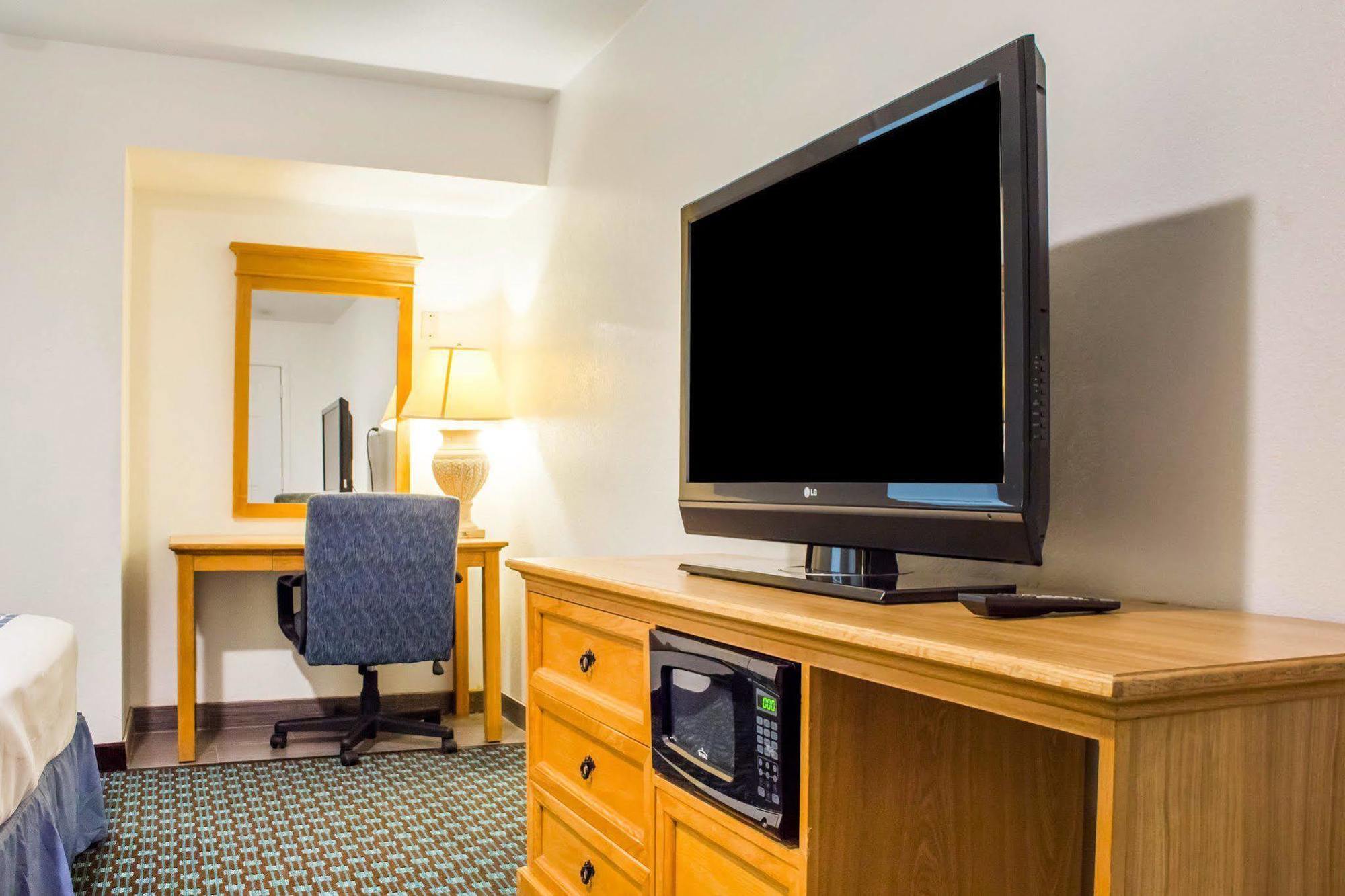 Rodeway Inn Old Town Скотсдейл Екстериор снимка