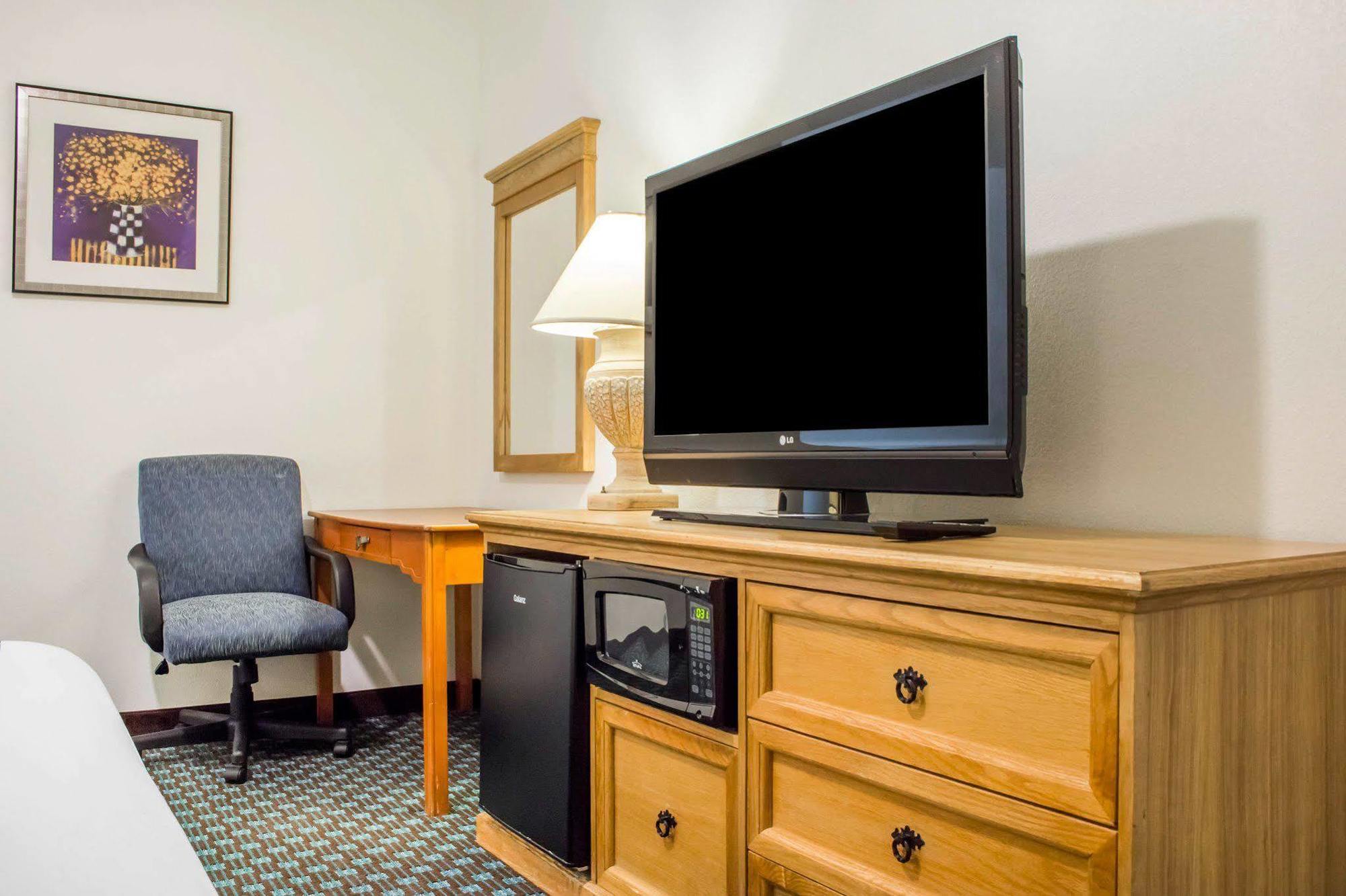 Rodeway Inn Old Town Скотсдейл Екстериор снимка